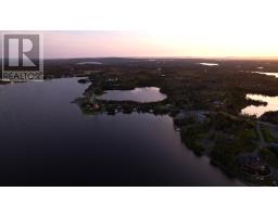 65 Deer Park Road thumbnail 6