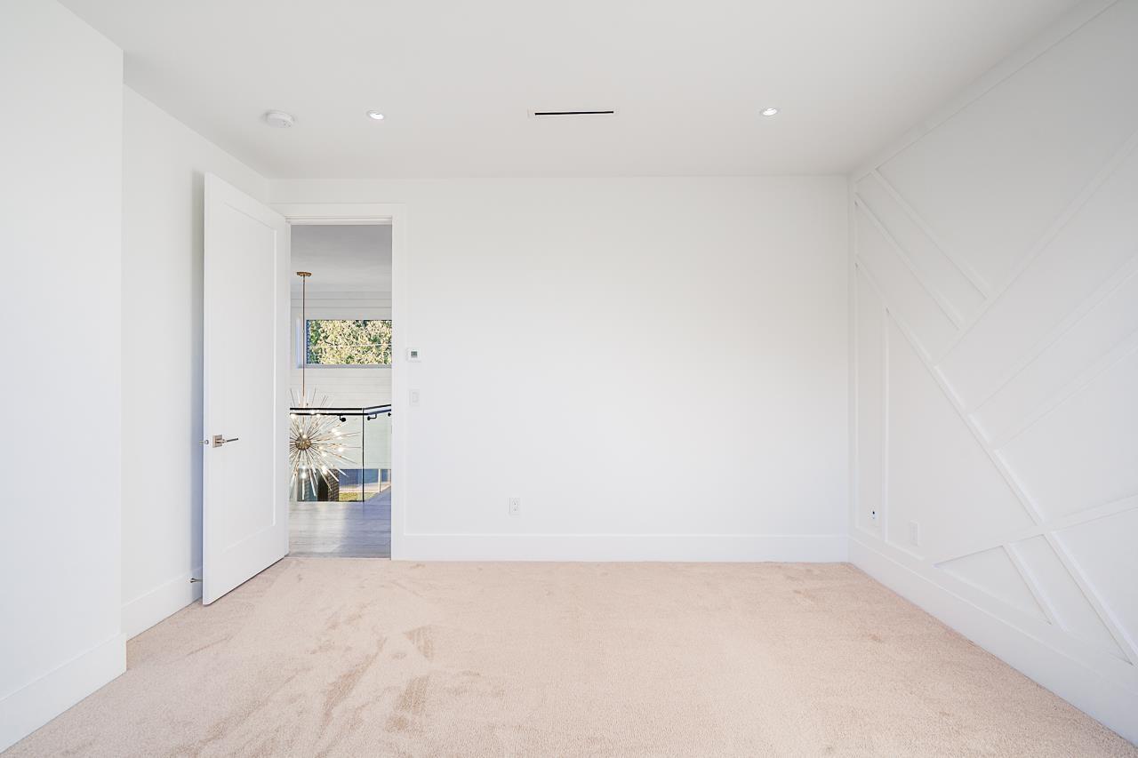 13528 14 AVENUE, Surrey