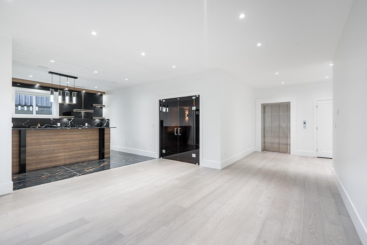 13528 14 AVENUE, Surrey