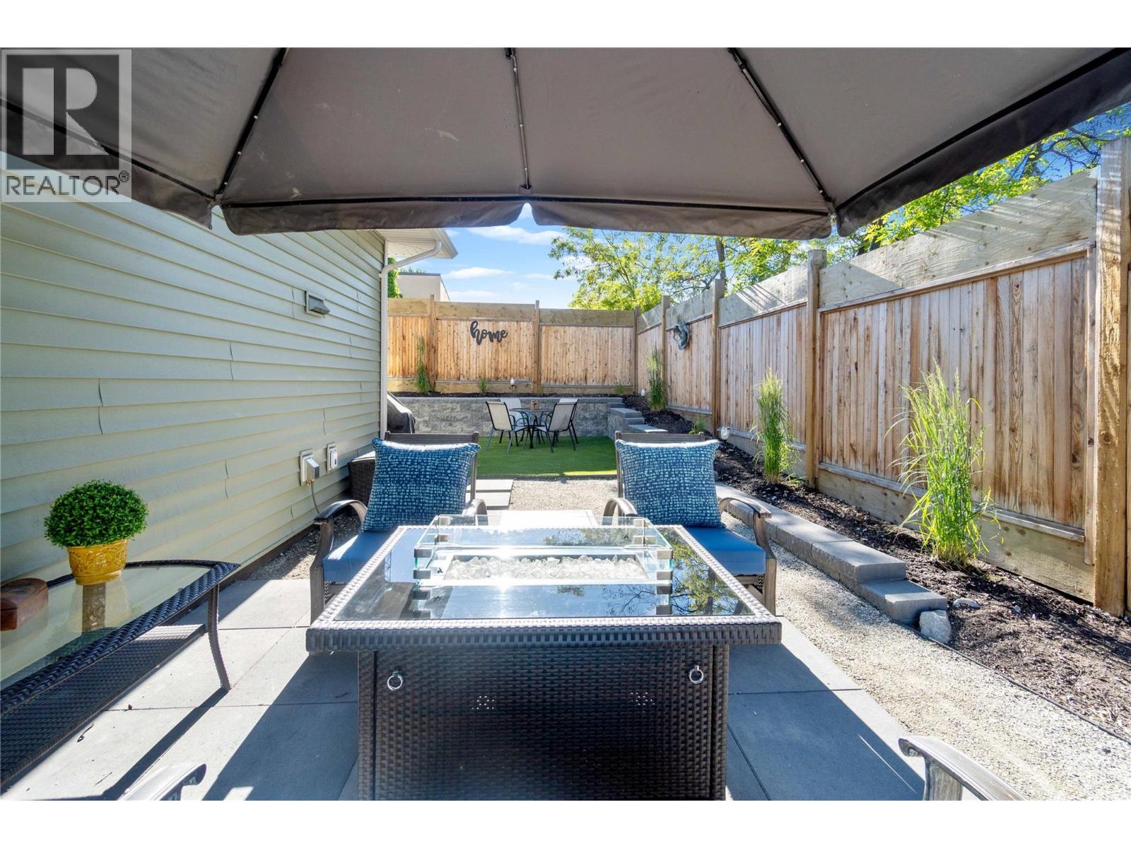 14 1910 11 Avenue Northeast, Salmon Arm