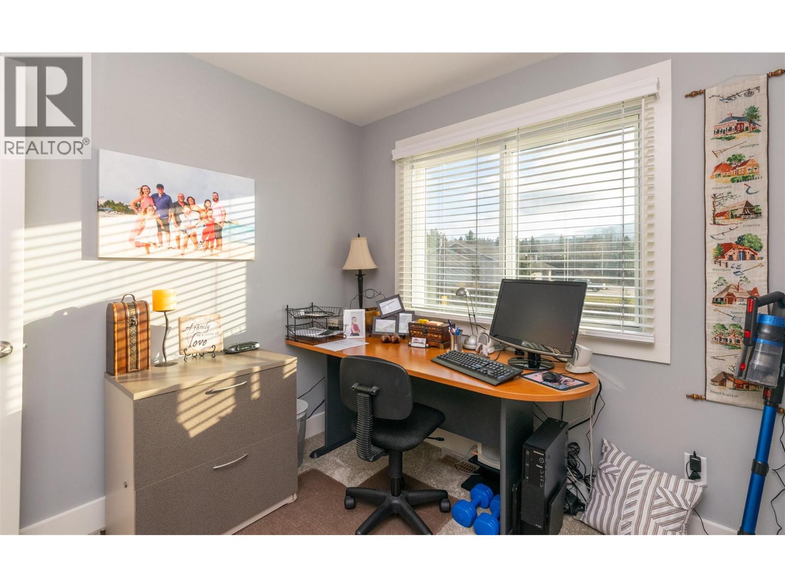 14 1910 11 Avenue Northeast, Salmon Arm