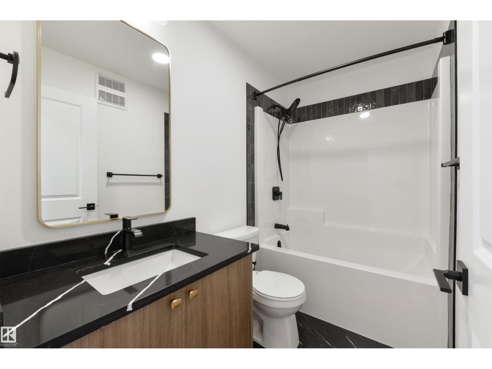 13 COBBLESTONE GA, Spruce Grove