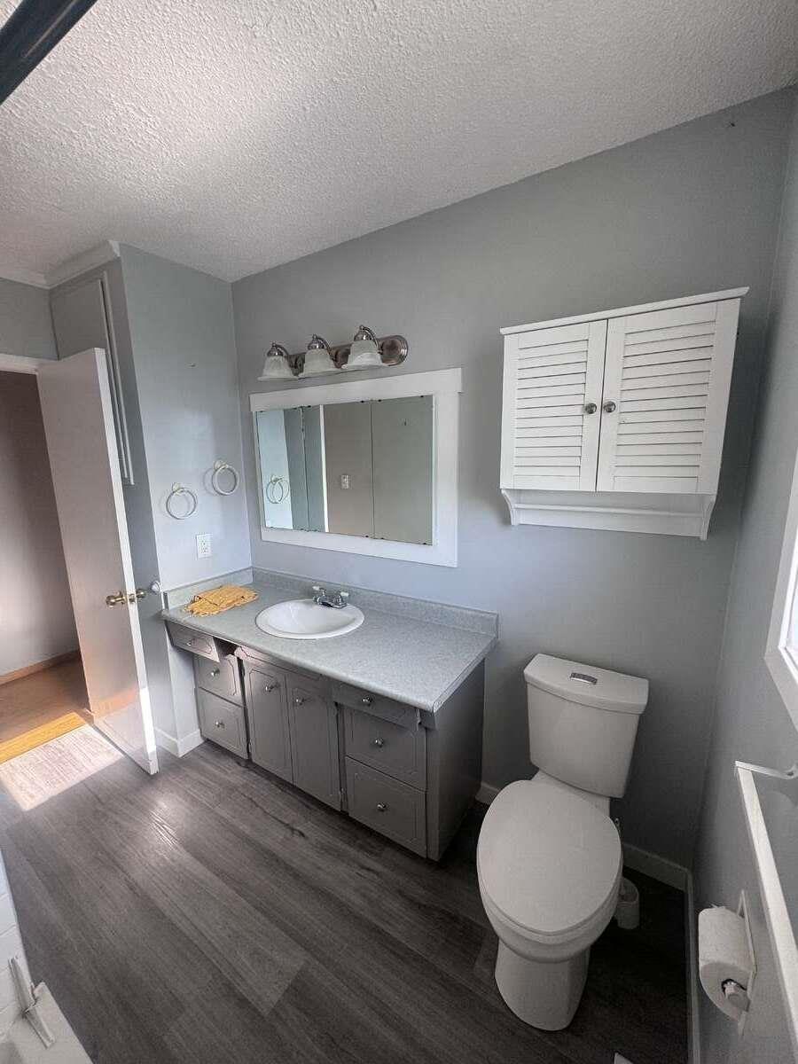 House in Abbotsford - Image 6