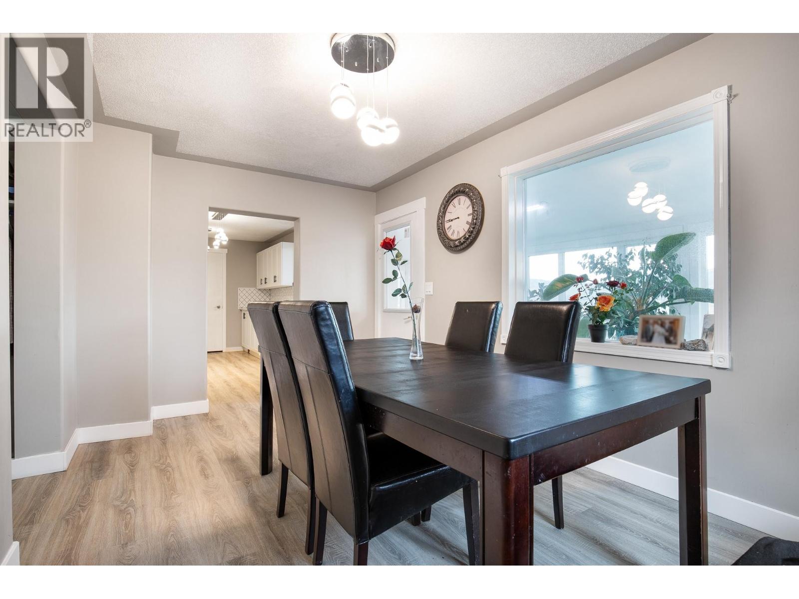 7880 Pleasant Valley Road - 13