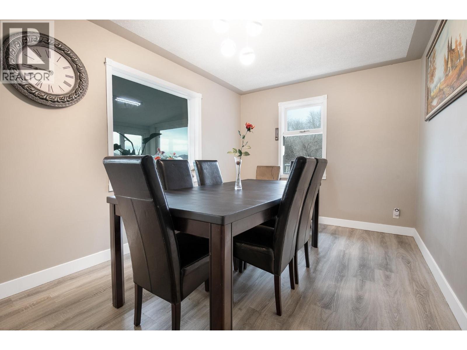 7880 Pleasant Valley Road - 14