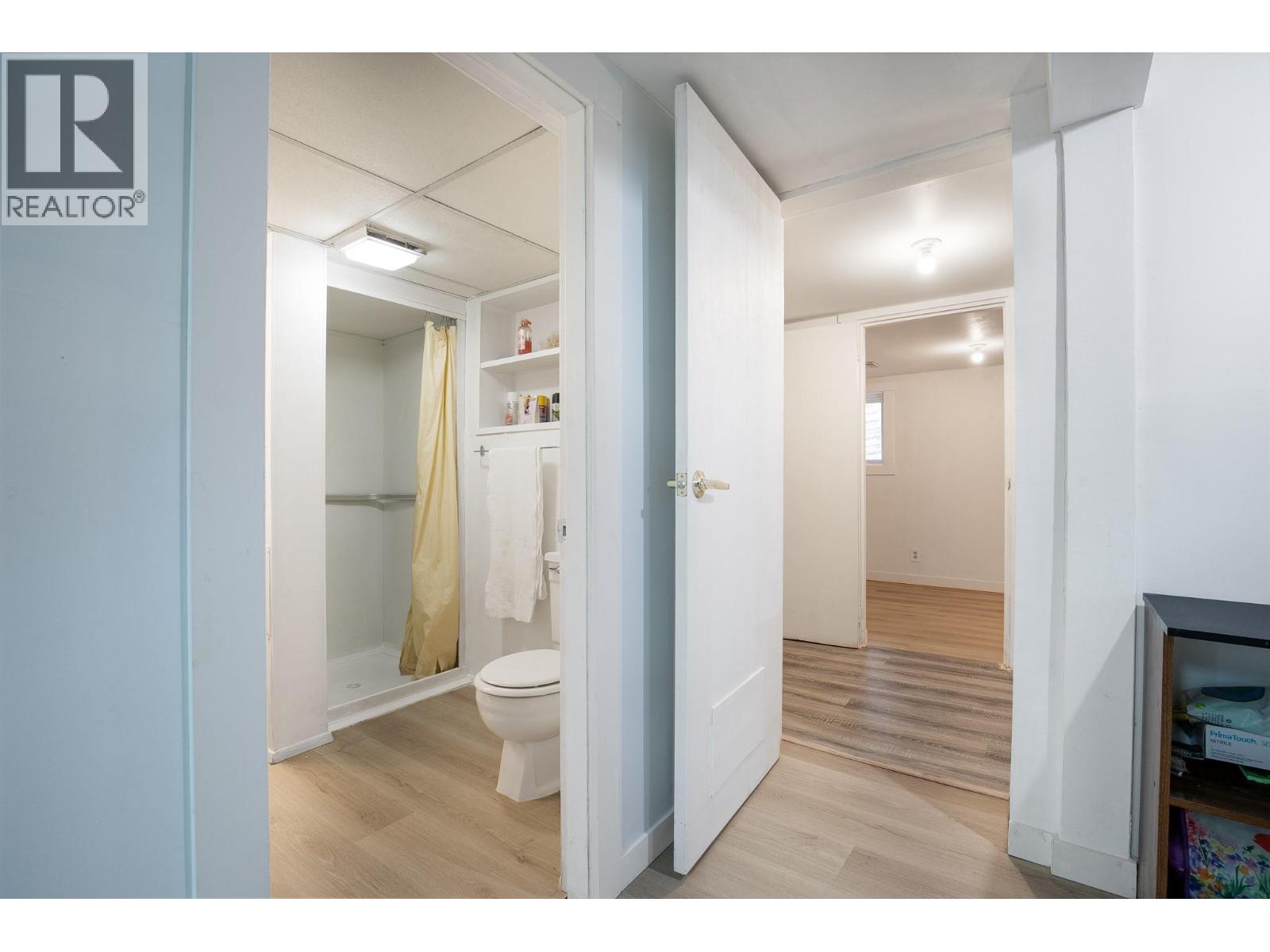 7880 Pleasant Valley Road - 33