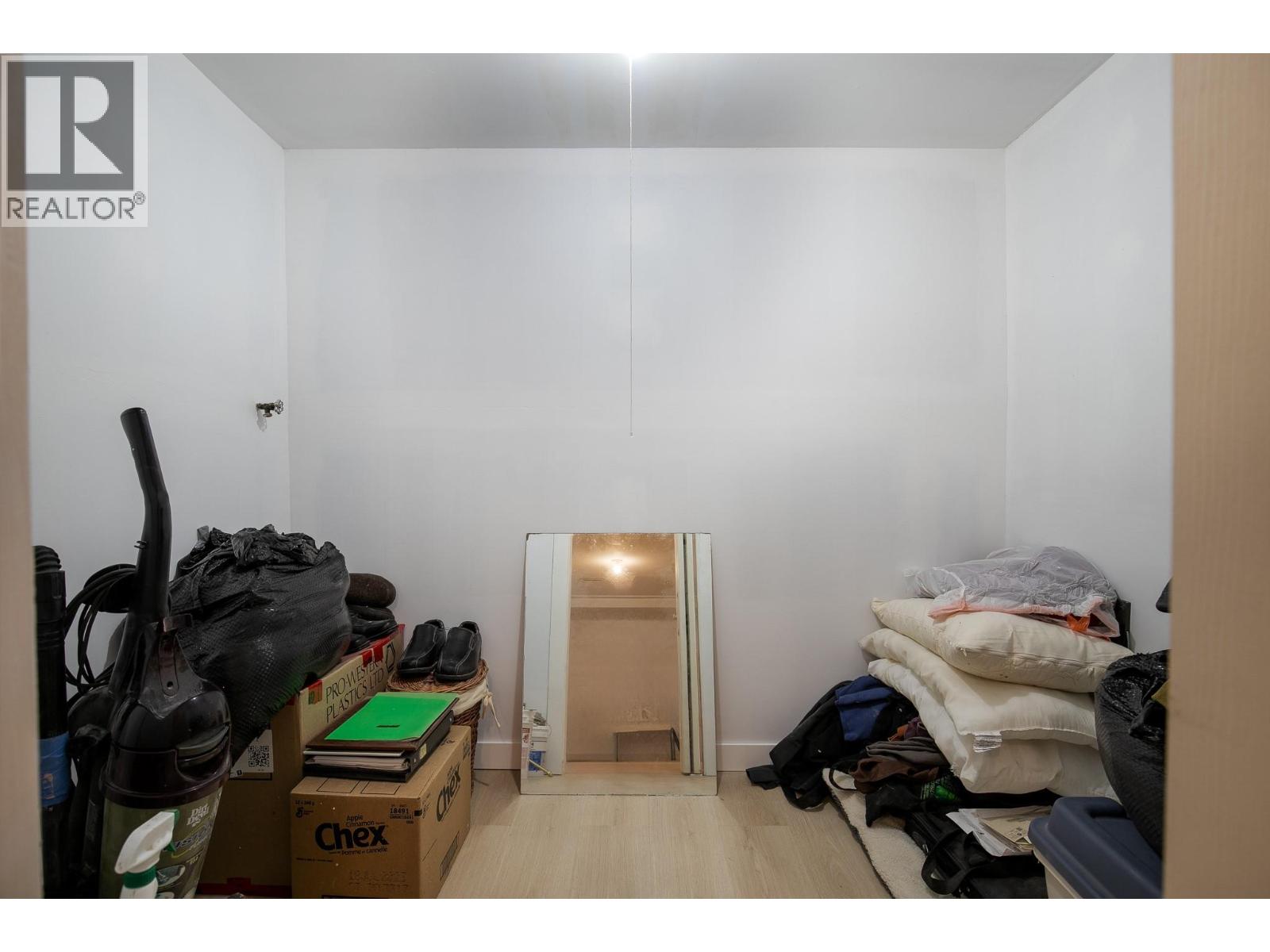 7880 Pleasant Valley Road - 40