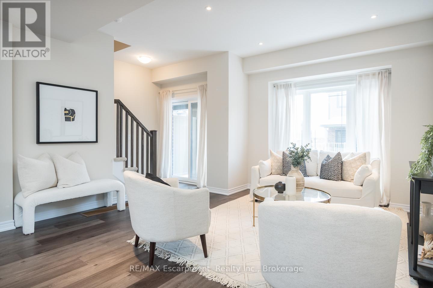 19 Picardy Unit 18 photo 5