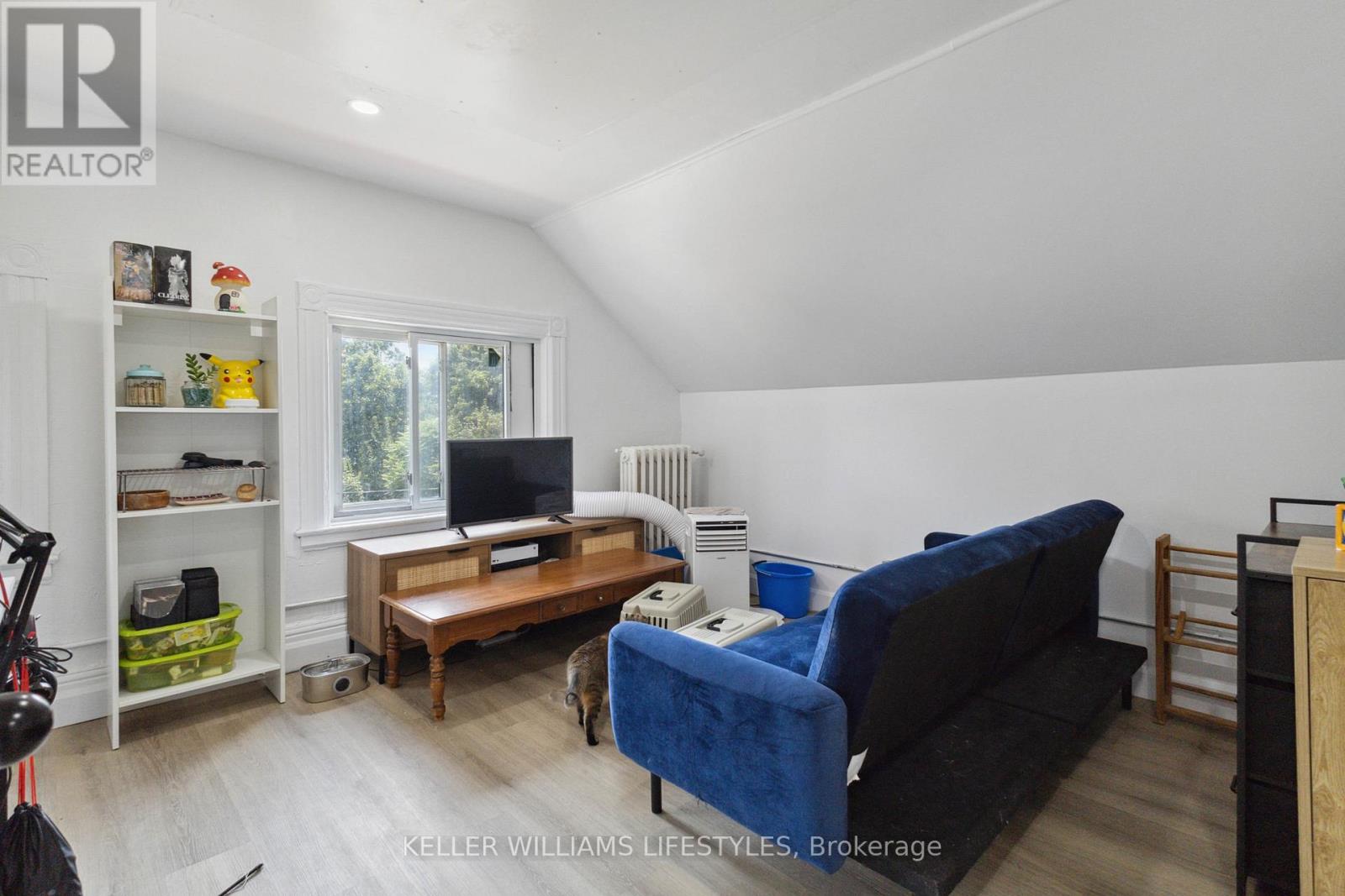 33 STATION STREET Property Photo