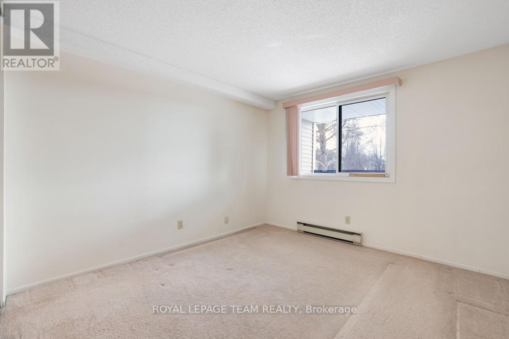 #205 6532 BILBERRY DRIVE - 13