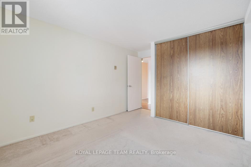 #205 6532 BILBERRY DRIVE - 16