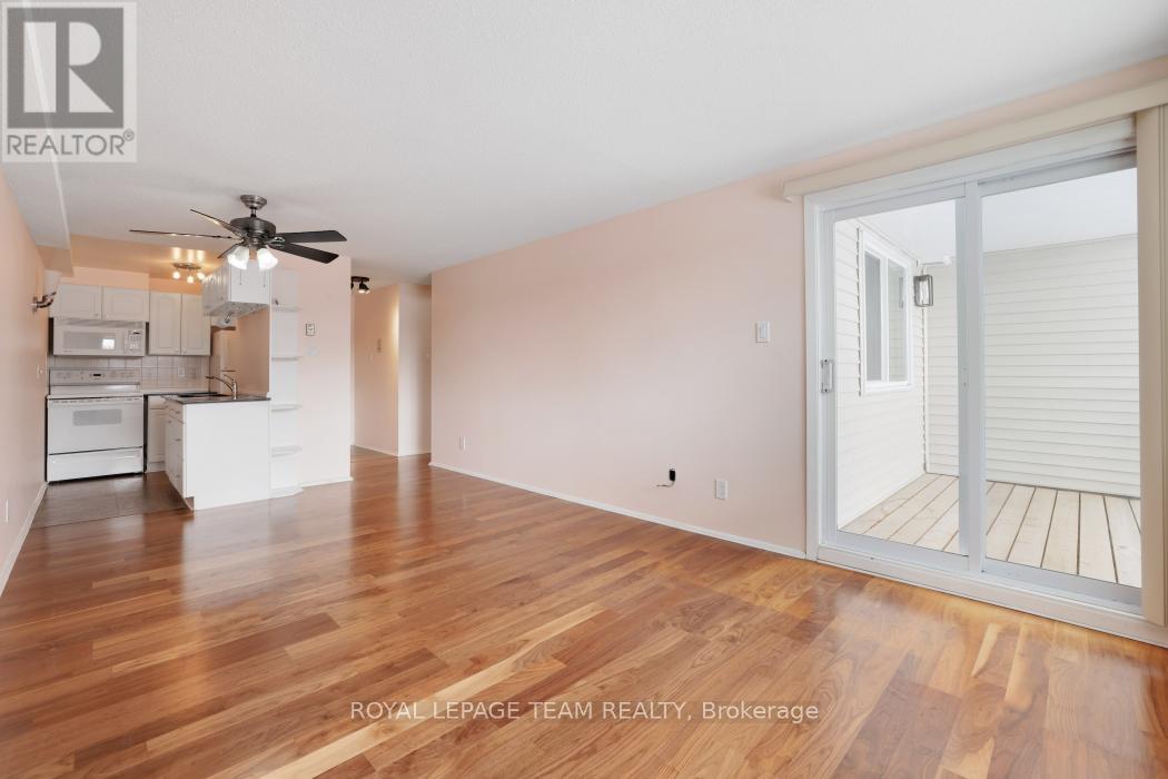 #205 6532 BILBERRY DRIVE - 7