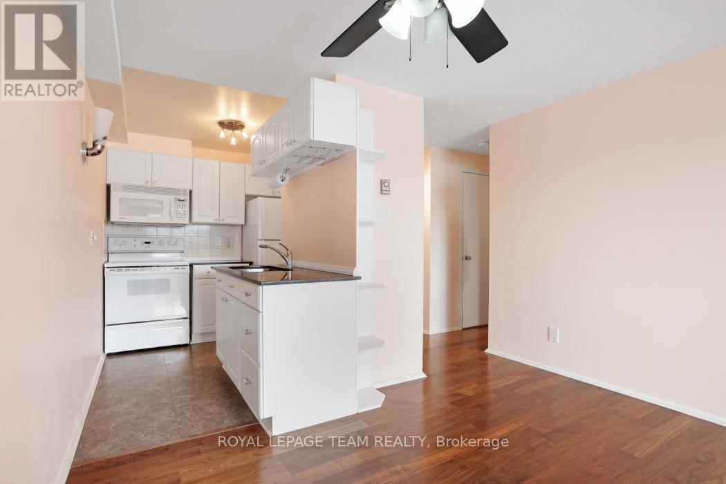 #205 6532 BILBERRY DRIVE - 9