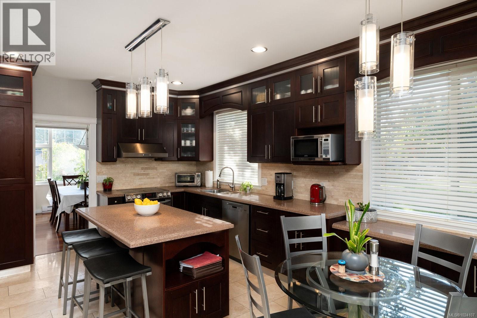  3908A Ascot Drive, Saanich