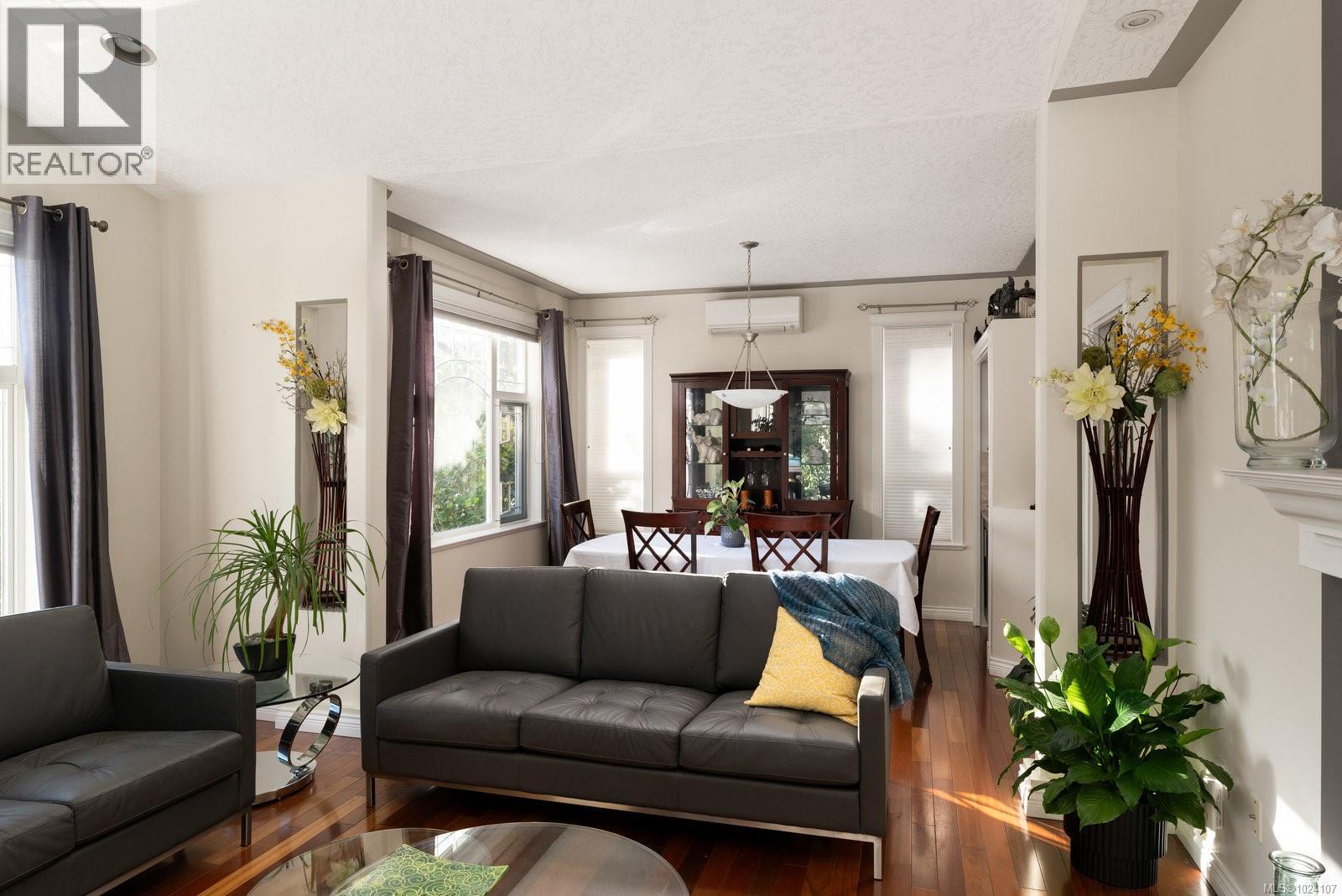  3908A Ascot Drive, Saanich