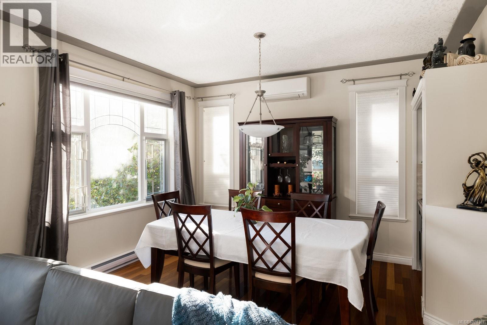  3908A Ascot Drive, Saanich