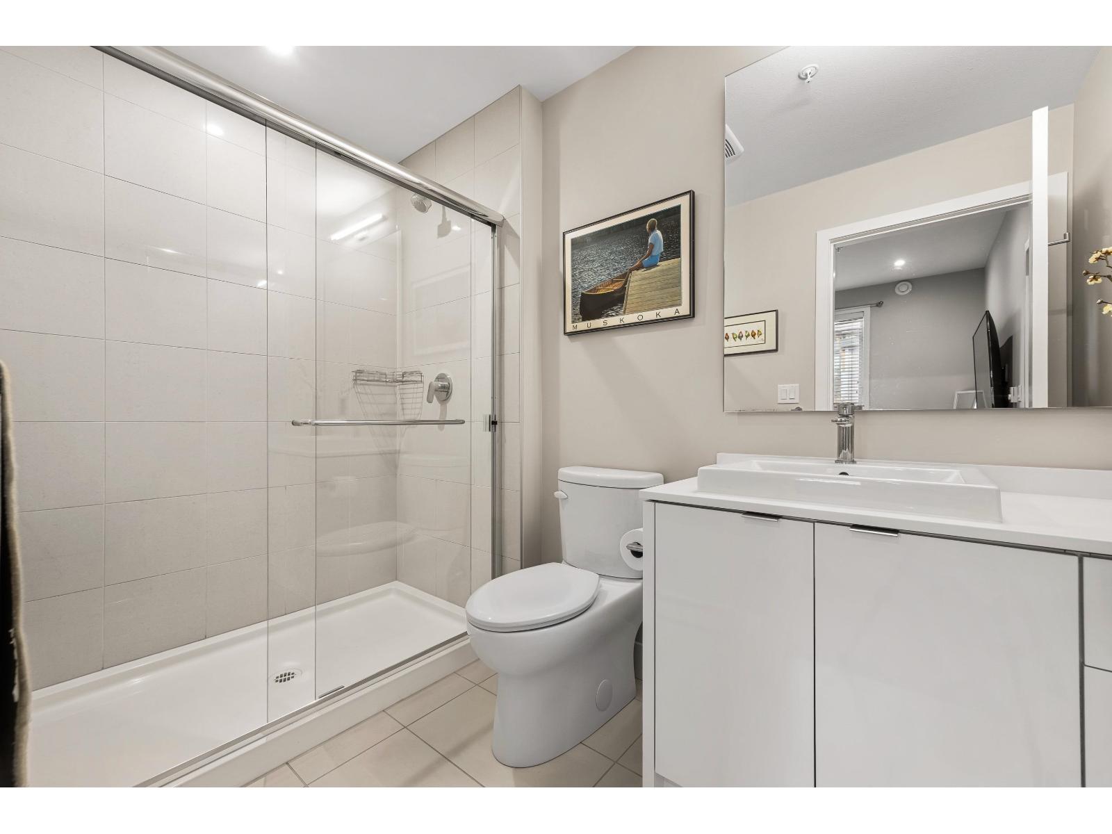 311 45510 MARKET WAY, Garrison Crossing, Chilliwack