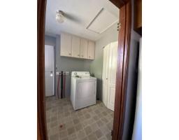 15855 Vine Avenue, White Rock, BC V4B2T5 Photo 16