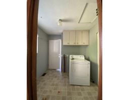 15855 Vine Avenue, White Rock, BC V4B2T5 Photo 8