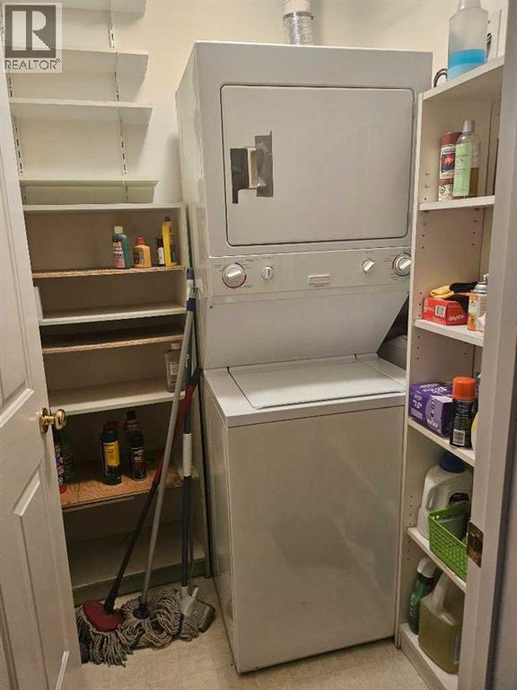 Single Family House for Sale in   Manora Place NE Marlborough Park Calgary 