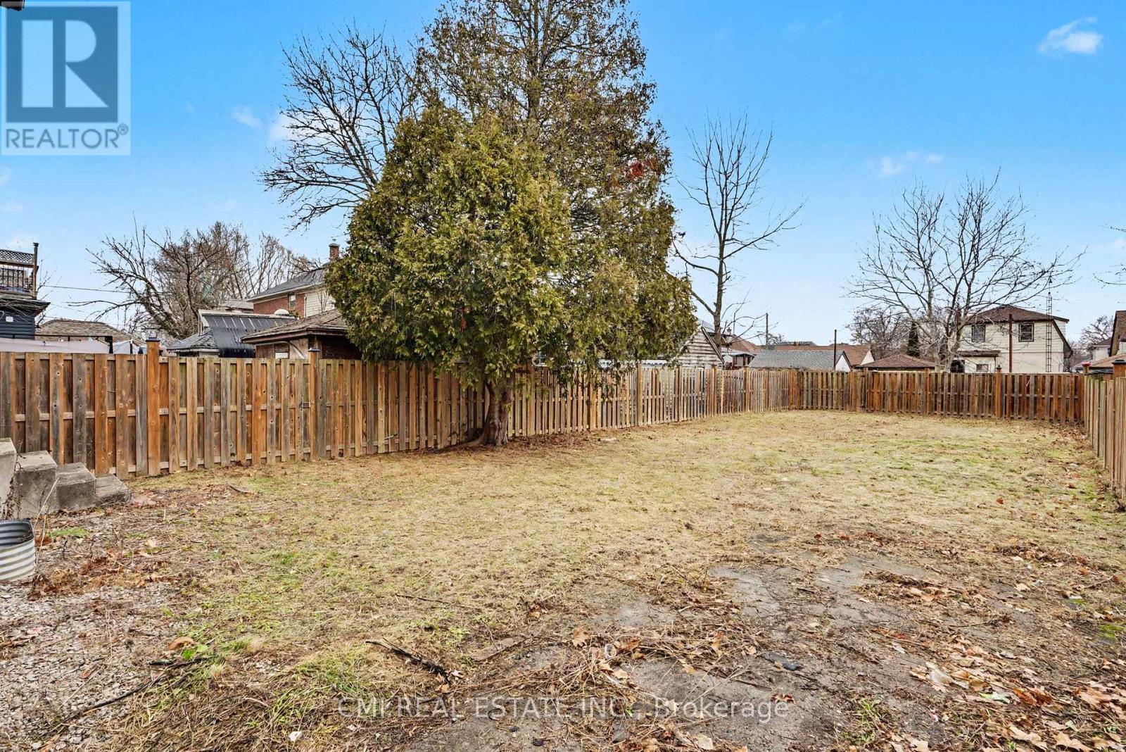 4824 FOURTH AVENUE - 41