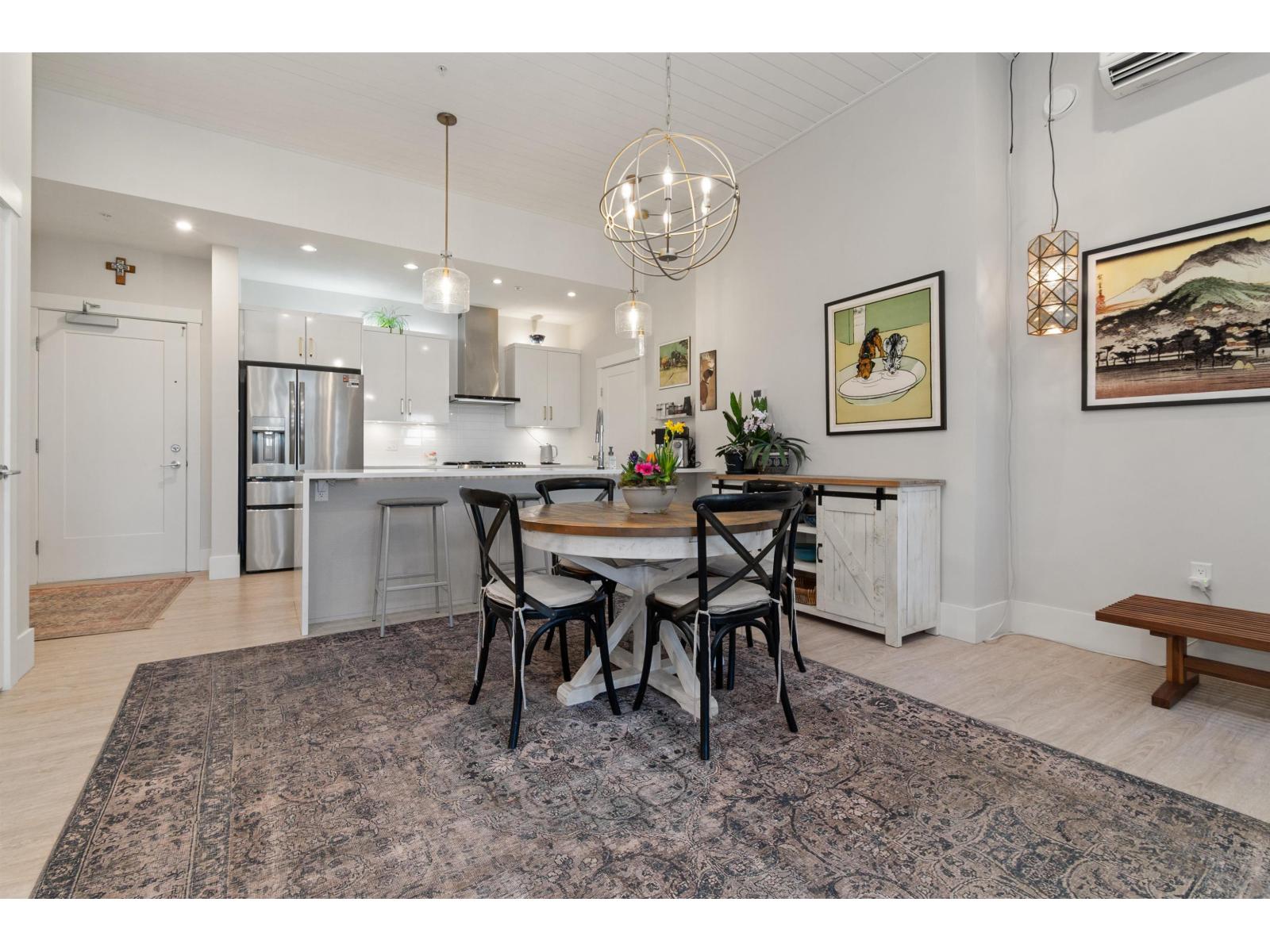 601 45745 WATSON ROAD, Sardis South, Chilliwack