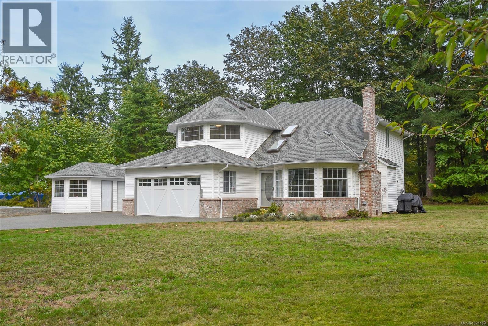 8868 Erickson Pl - 1