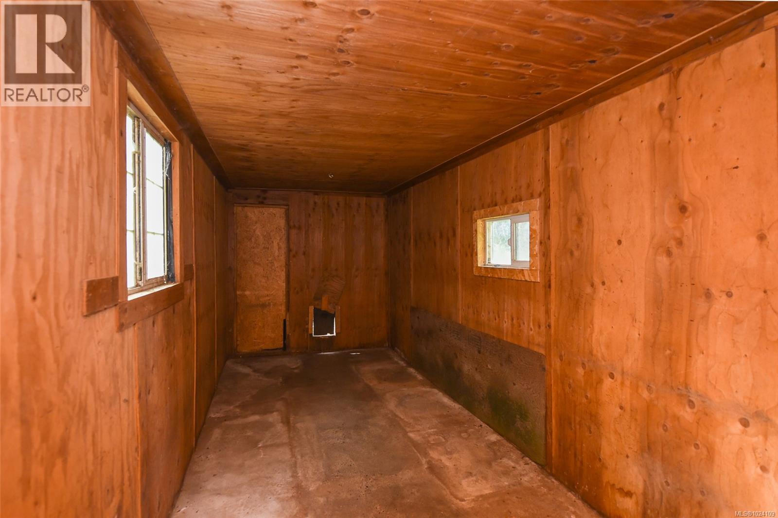 8868 Erickson Pl - 33