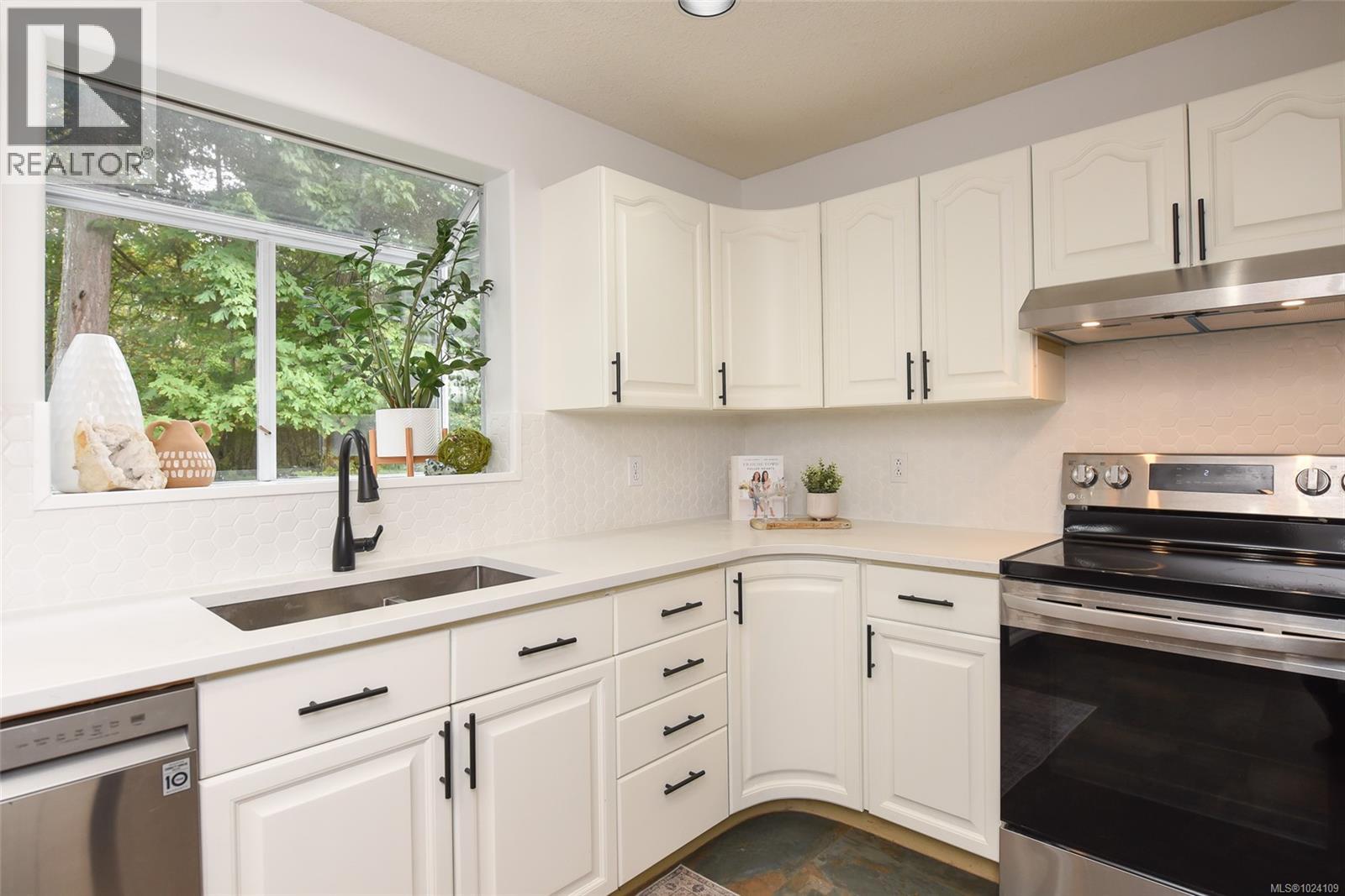 8868 Erickson Pl - 48