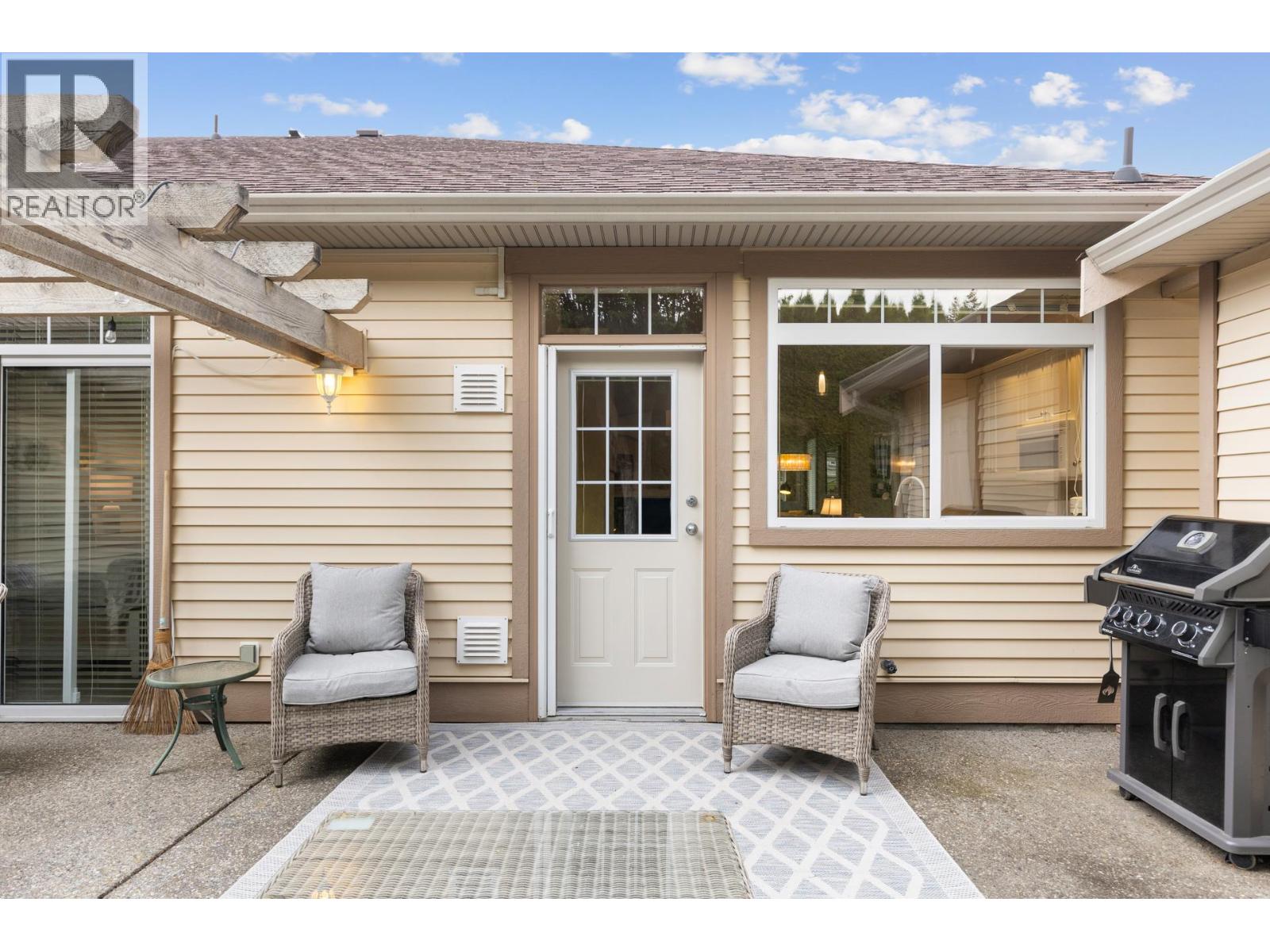 4032A Lake Avenue, Peachland