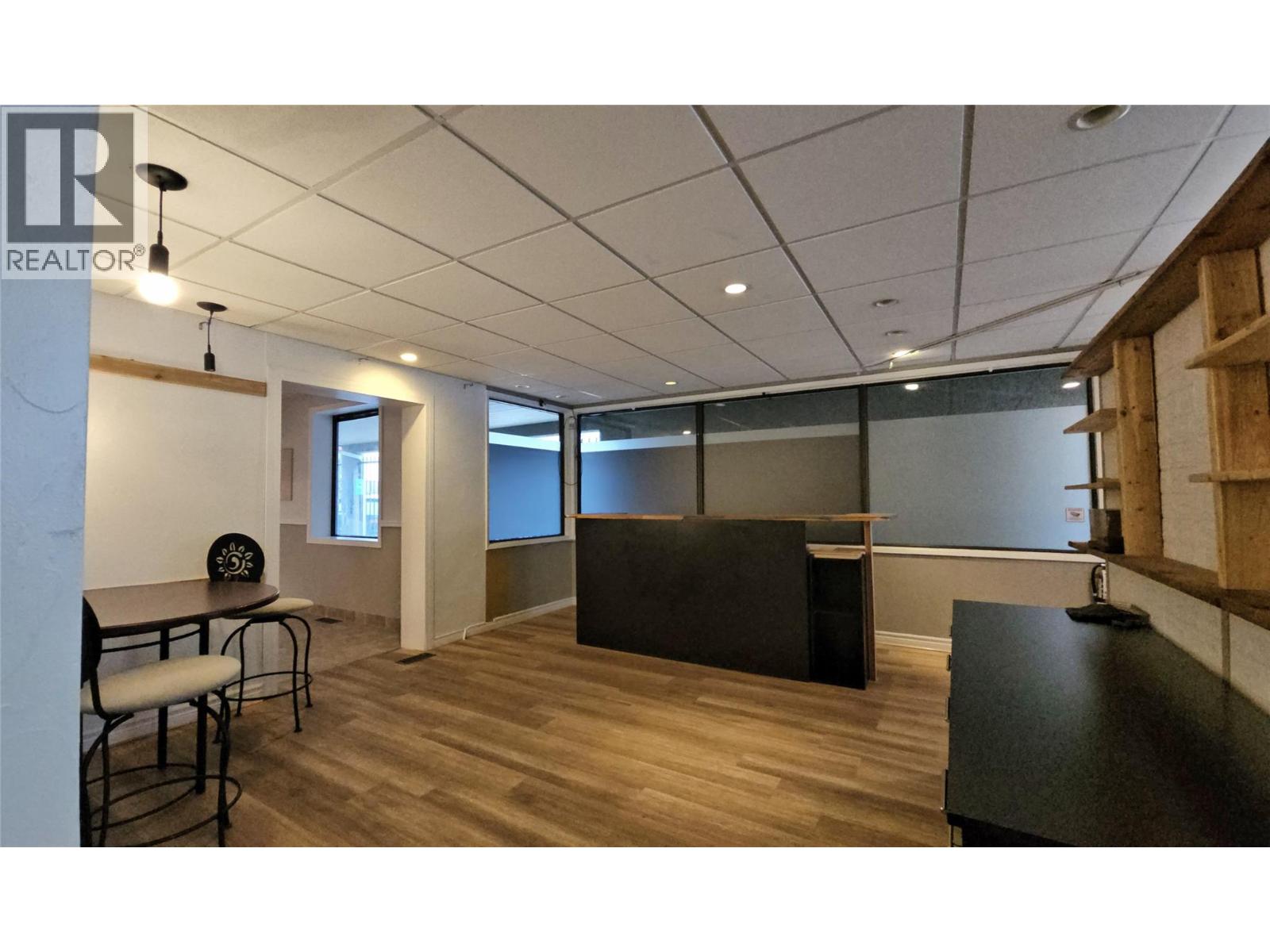 A 545 Lawrence Avenue, Kelowna