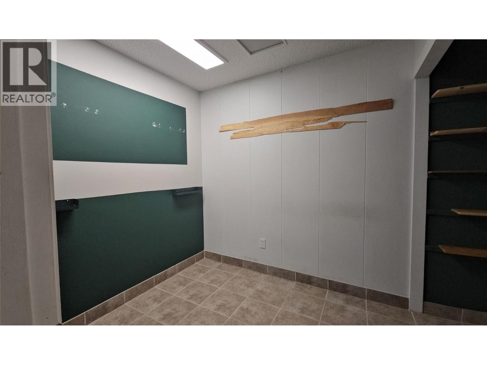 A 545 Lawrence Avenue, Kelowna