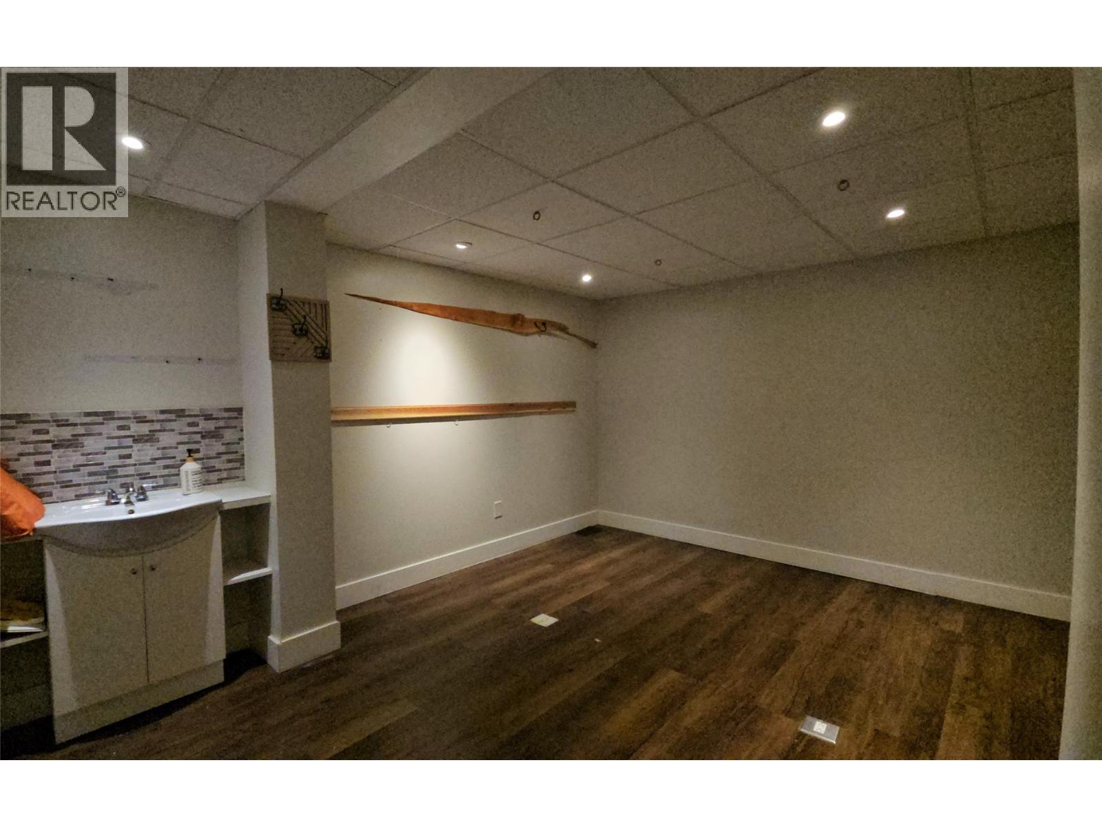 A 545 Lawrence Avenue, Kelowna