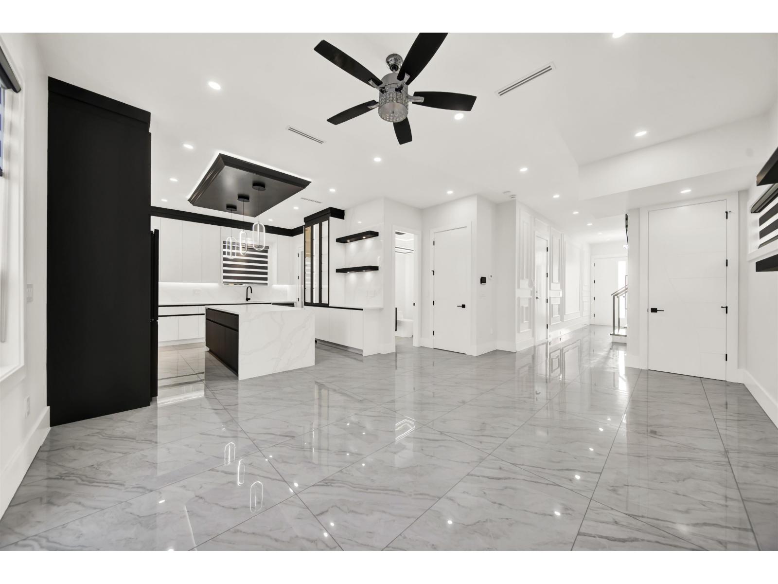 11785 82B Avenue, Delta