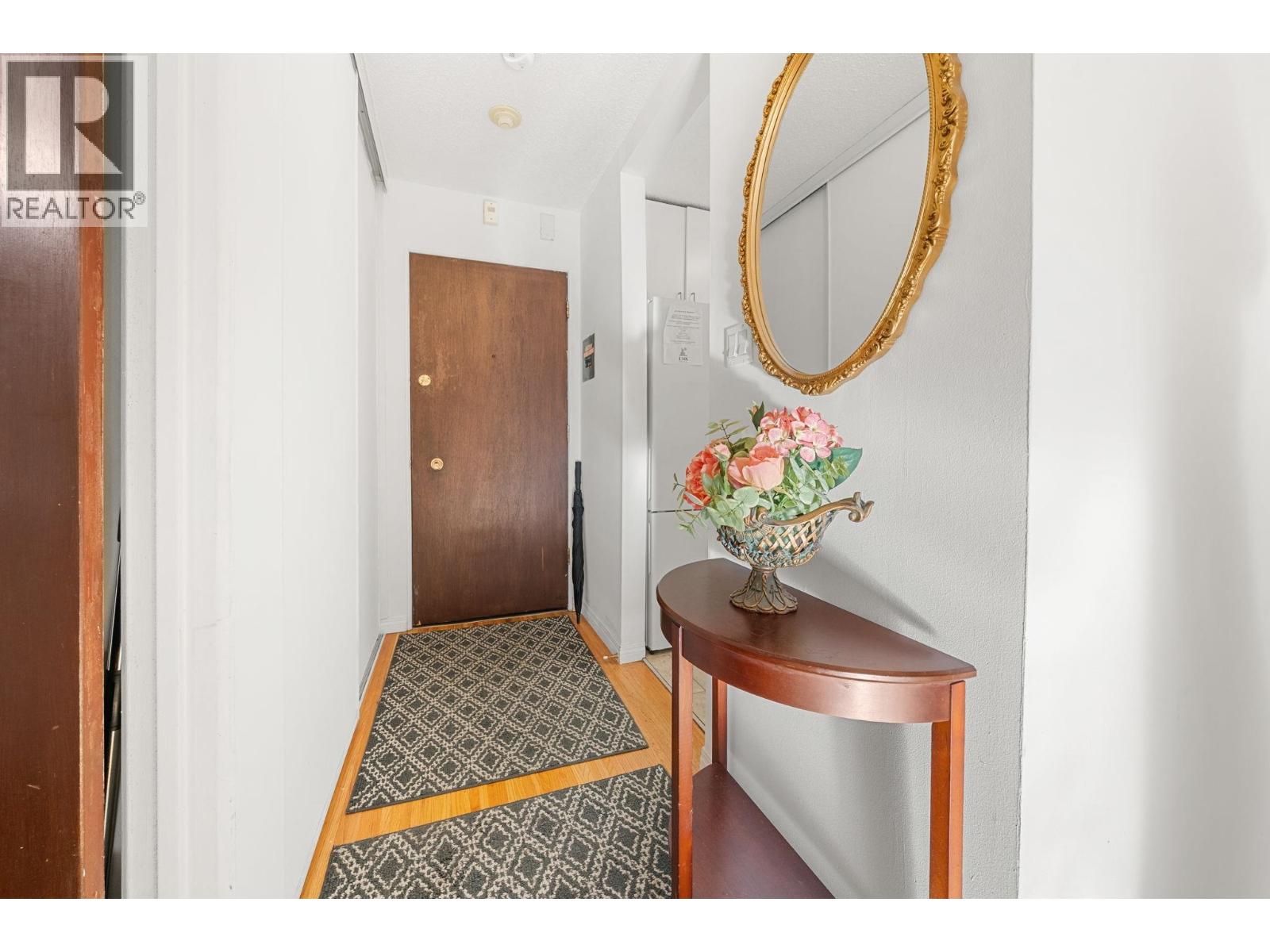 3 135 W 21ST STREET, North Vancouver