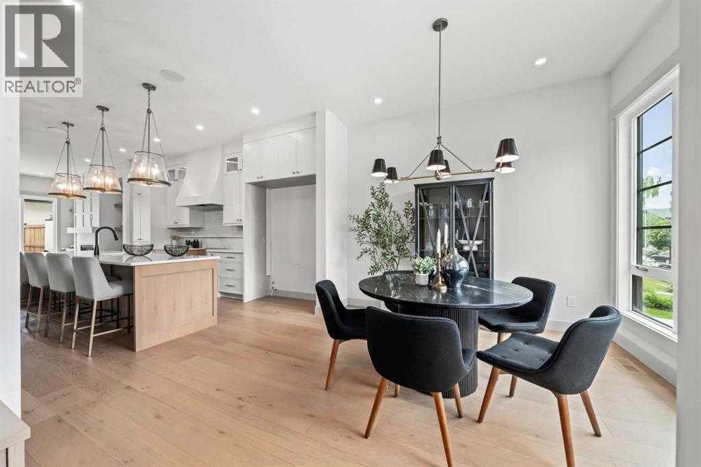 Single Family House for Sale in   Avenue NW West Hillhurst Calgary 