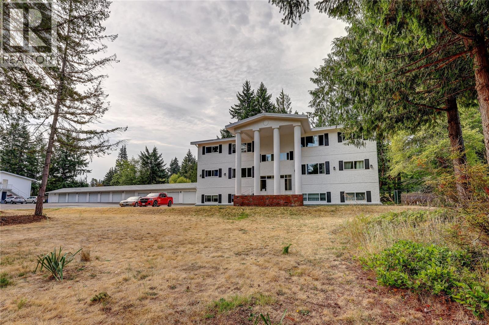 6 322 Village Way, Qualicum Beach