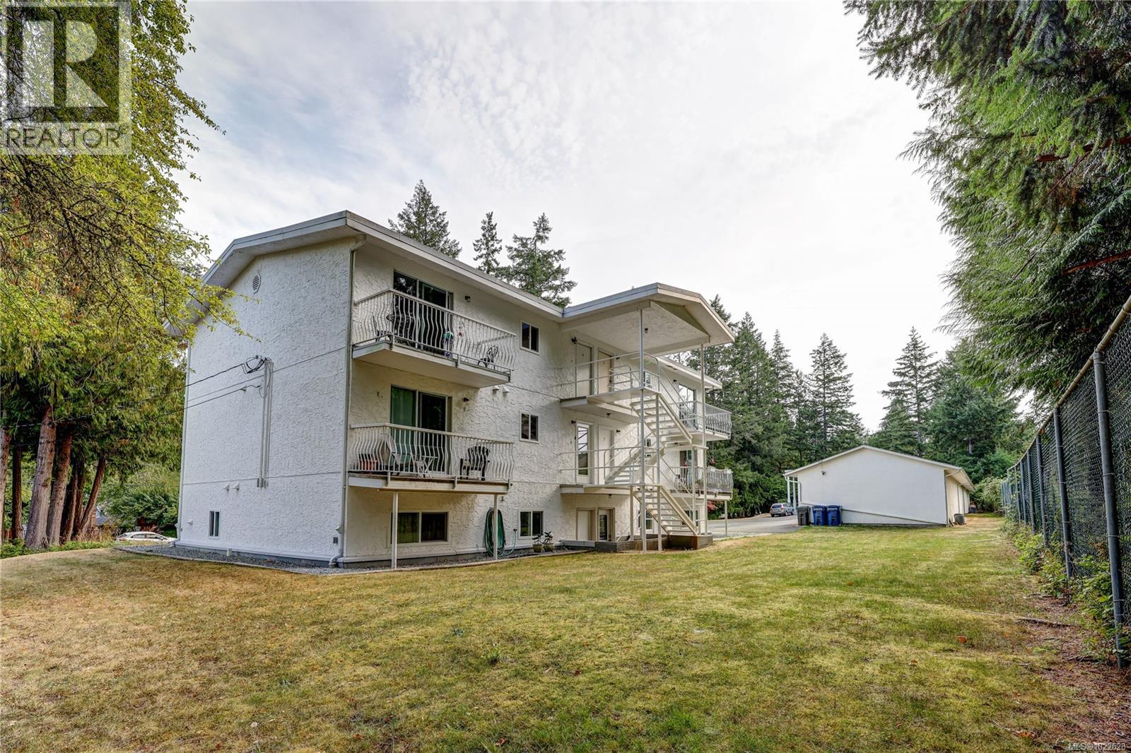 6 322 Village Way, Qualicum Beach