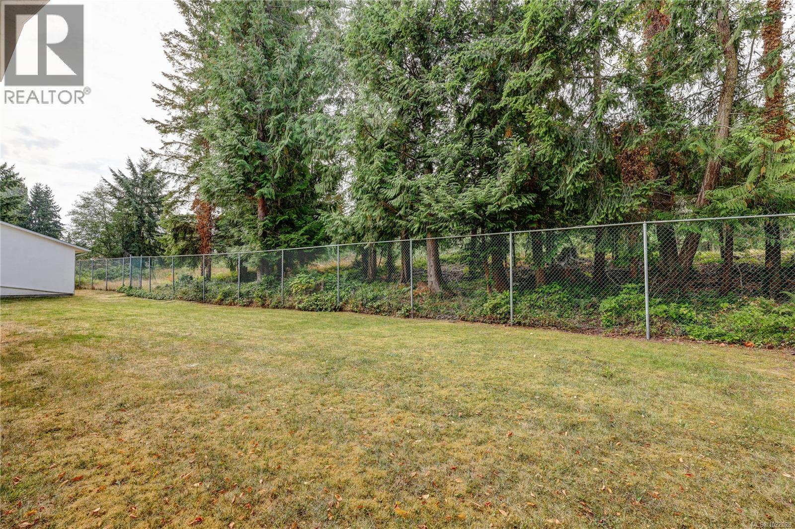 6 322 Village Way, Qualicum Beach