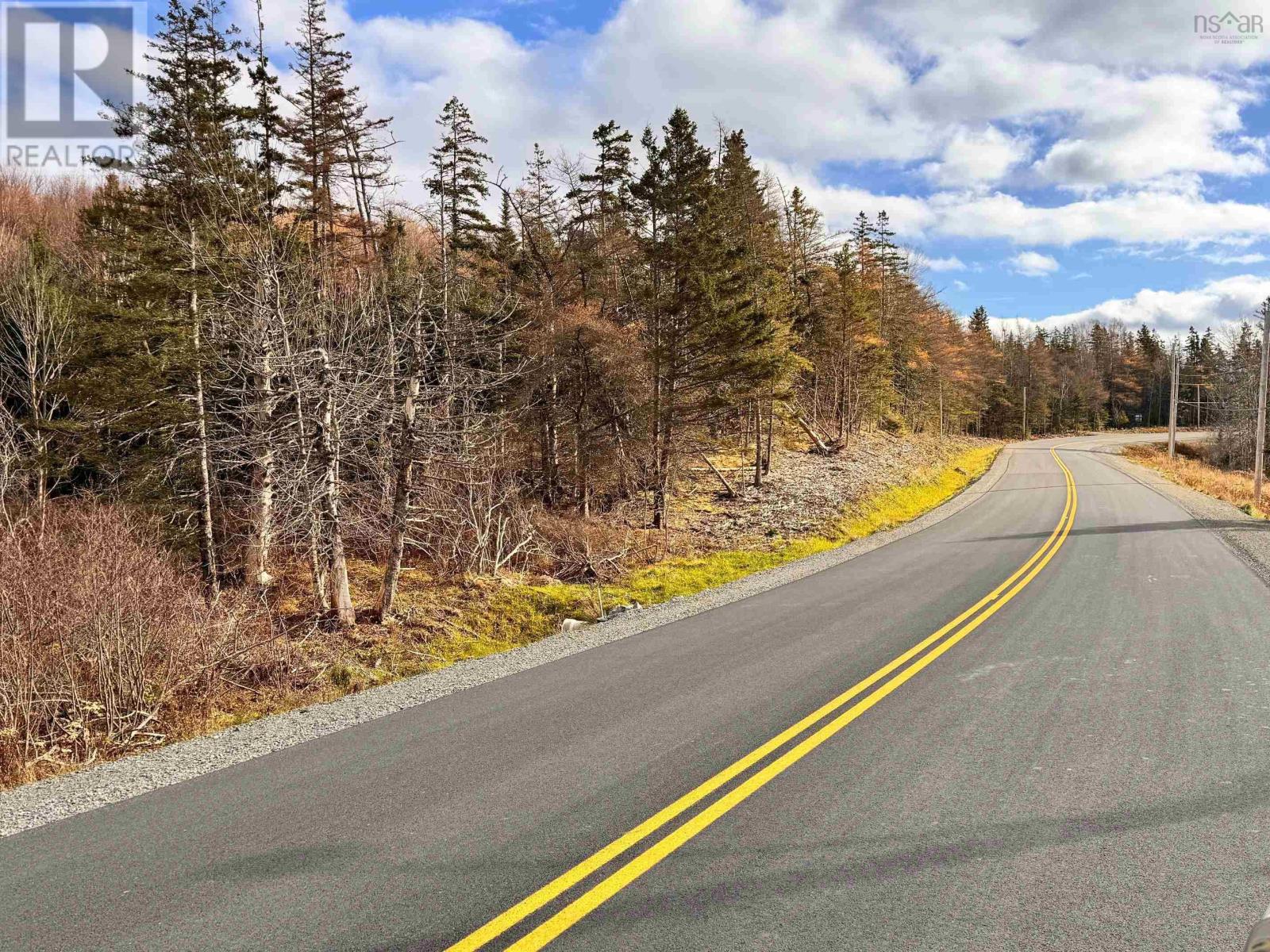 Property 9 of 15 of West Bay Hwy