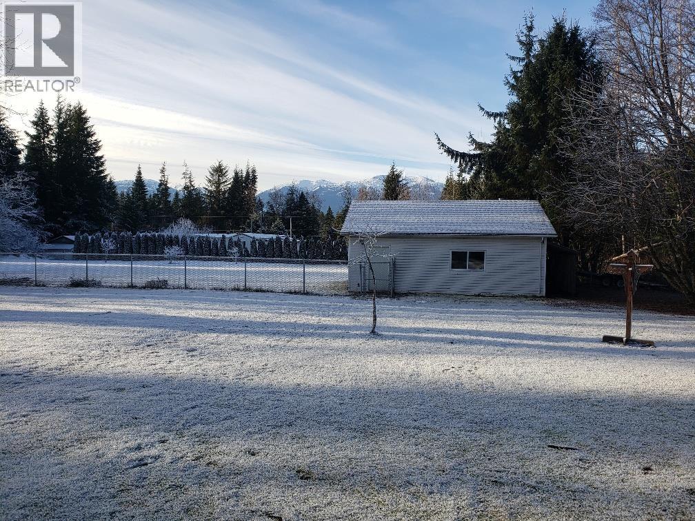 2455 KRESTON Street, Terrace