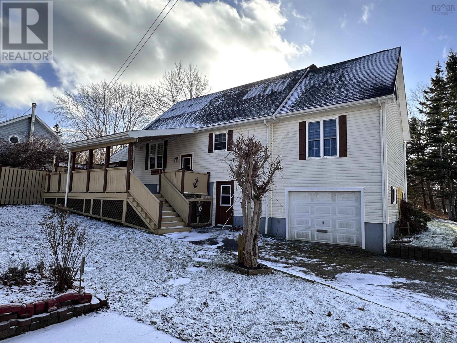 Property 29 of 37 of 15 Dexter Avenue