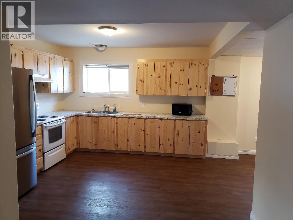 2455 KRESTON Street, Terrace