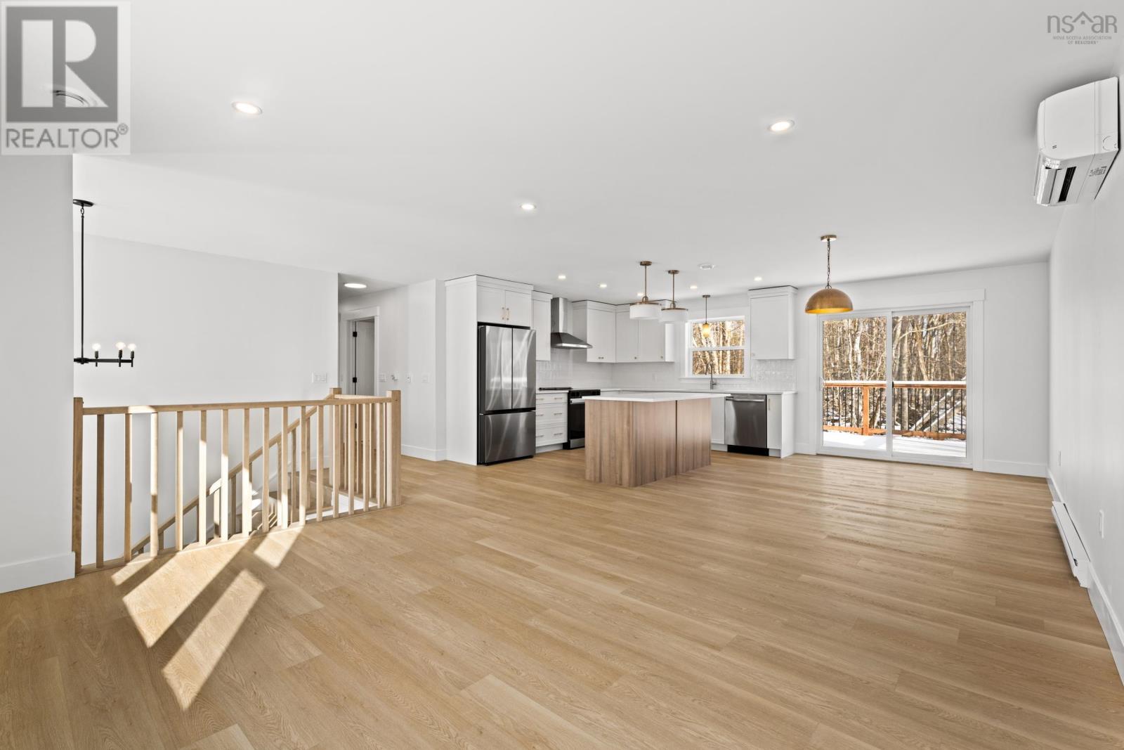 Property 22 of 49 of 51 Lukes Lane