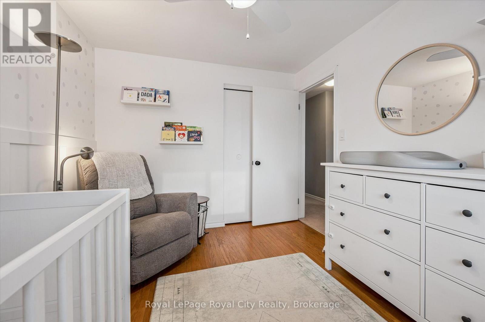 38 BRENTWOOD DRIVE, Guelph (Riverside Park), Ontario