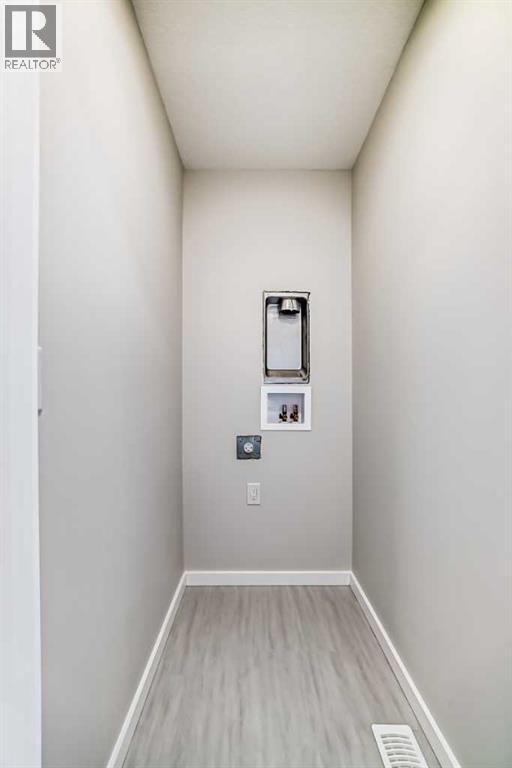 Single Family House for Sale in  Bartlett Crescent SE Rangeview Calgary 