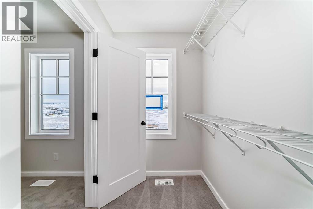 Single Family House for Sale in  Bartlett Crescent SE Rangeview Calgary 