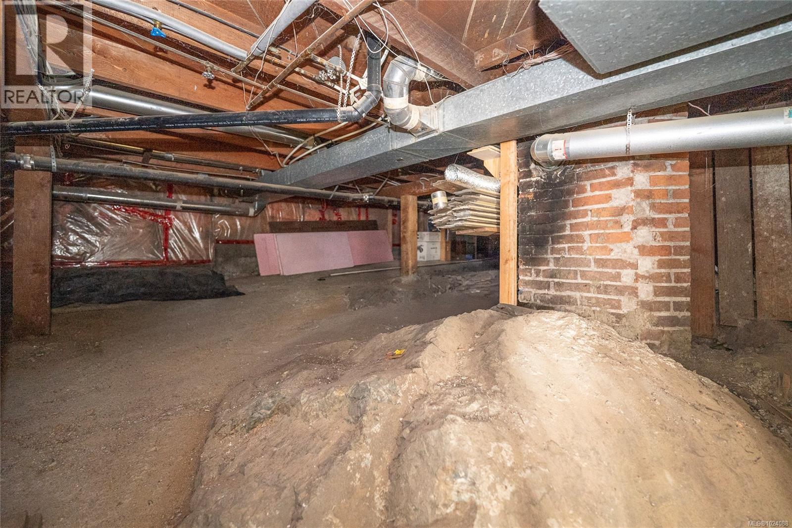  1270 Vista Heights, Victoria