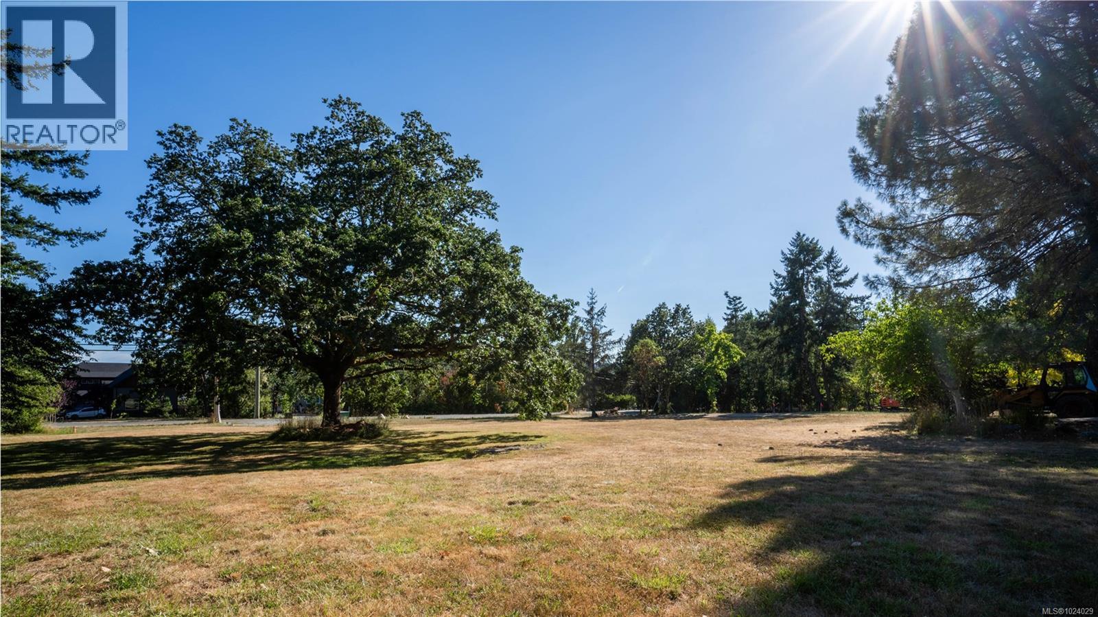  816 Birch Road, North Saanich