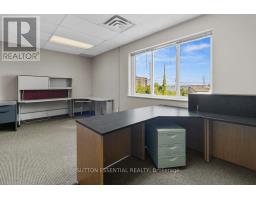 Unit 4 27 King Street E, Brockville, ON K6V1A7 Photo 9